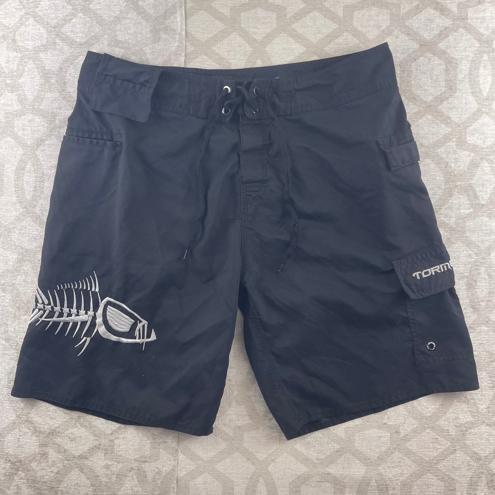 Tormenter Waterman Mens Black Fish Skeleton Embroidered Cargo Board Shorts 36